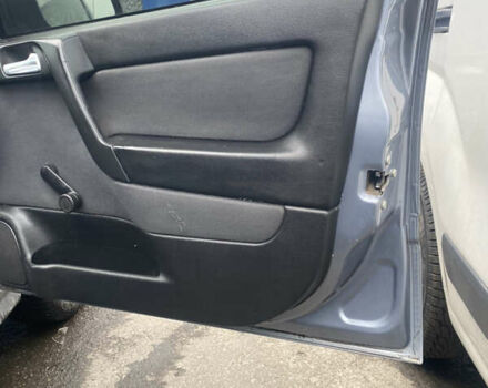 Серый Опель Астра, объемом двигателя 1.4 л и пробегом 283 тыс. км за 3200 $, фото 17 на Automoto.ua