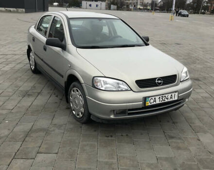 Серый Опель Астра, объемом двигателя 1.39 л и пробегом 112 тыс. км за 5500 $, фото 2 на Automoto.ua