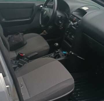 Сірий Опель Астра, об'ємом двигуна 1.4 л та пробігом 200 тис. км за 3800 $, фото 7 на Automoto.ua