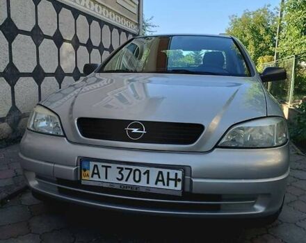 Серый Опель Астра, объемом двигателя 1.4 л и пробегом 189 тыс. км за 3900 $, фото 1 на Automoto.ua