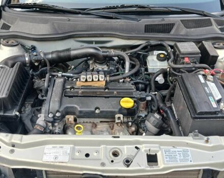 Серый Опель Астра, объемом двигателя 1.4 л и пробегом 260 тыс. км за 3590 $, фото 19 на Automoto.ua