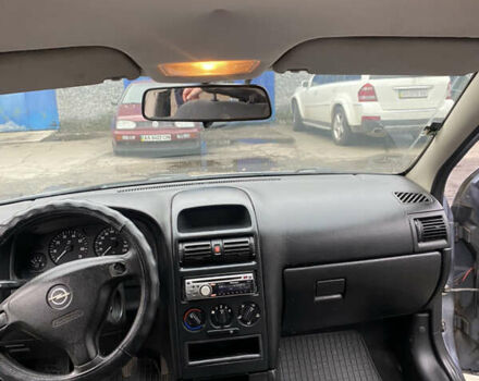 Серый Опель Астра, объемом двигателя 1.4 л и пробегом 283 тыс. км за 3200 $, фото 12 на Automoto.ua