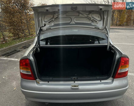 Серый Опель Астра, объемом двигателя 1.36 л и пробегом 77 тыс. км за 3999 $, фото 40 на Automoto.ua