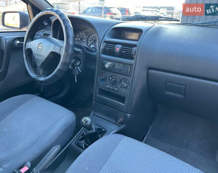 Серый Опель Астра, объемом двигателя 1.4 л и пробегом 116 тыс. км за 4699 $, фото 22 на Automoto.ua