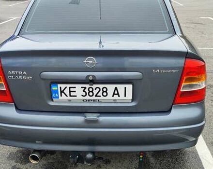 Серый Опель Астра, объемом двигателя 1.4 л и пробегом 156 тыс. км за 4500 $, фото 18 на Automoto.ua