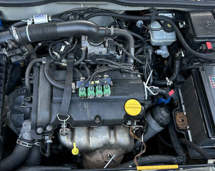 Опель Астра 2006 в Кропивницком (Кировограде) на Automoto.ua Серый Опель Астра, объемом двигателя 1.4 л и пробегом 360 тыс. км за 3750 $, фото 12 на Automoto.ua