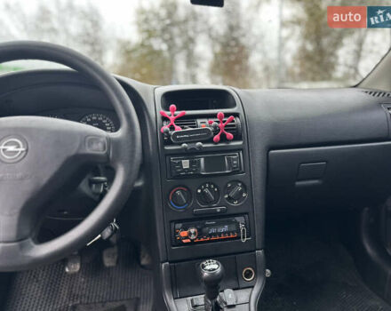 Опель Астра 2006 у Сумах на Automoto.ua Сірий Опель Астра, об'ємом двигуна 1.4 л та пробігом 253 тис. км за 3999 $, фото 11 на Automoto.ua