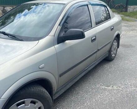 Серый Опель Астра, объемом двигателя 1.4 л и пробегом 290 тыс. км за 3800 $, фото 1 на Automoto.ua