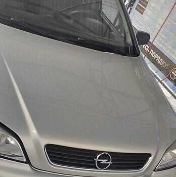 Серый Опель Астра, объемом двигателя 1.36 л и пробегом 362 тыс. км за 3900 $, фото 7 на Automoto.ua