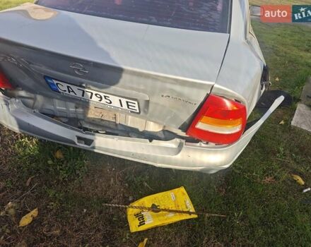 Сірий Опель Астра, об'ємом двигуна 1.4 л та пробігом 195 тис. км за 1500 $, фото 3 на Automoto.ua