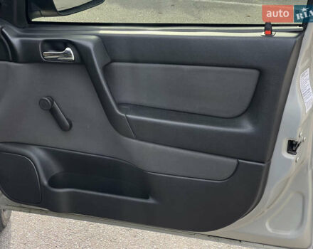 Серый Опель Астра, объемом двигателя 1.36 л и пробегом 77 тыс. км за 3999 $, фото 47 на Automoto.ua