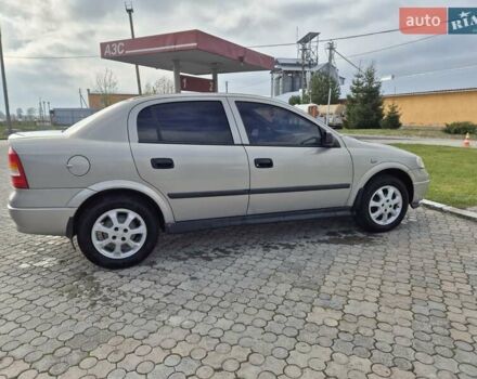 Серый Опель Астра, объемом двигателя 1.4 л и пробегом 361 тыс. км за 3800 $, фото 4 на Automoto.ua