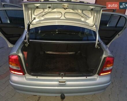 Серый Опель Астра, объемом двигателя 1.4 л и пробегом 240 тыс. км за 4200 $, фото 8 на Automoto.ua