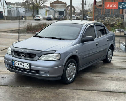 Серый Опель Астра, объемом двигателя 1.4 л и пробегом 188 тыс. км за 3800 $, фото 2 на Automoto.ua