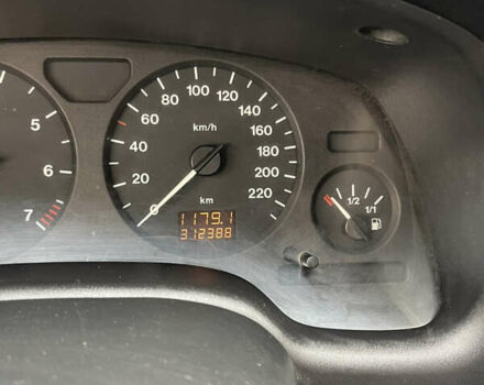 Сірий Опель Астра, об'ємом двигуна 1.6 л та пробігом 312 тис. км за 2300 $, фото 14 на Automoto.ua
