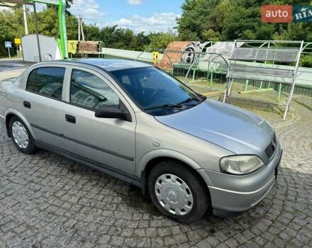 Серый Опель Астра, объемом двигателя 1.4 л и пробегом 211 тыс. км за 3200 $, фото 5 на Automoto.ua