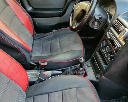 Серый Опель Астра, объемом двигателя 1.4 л и пробегом 342 тыс. км за 2200 $, фото 1 на Automoto.ua