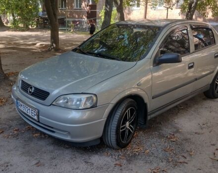 Серый Опель Астра, объемом двигателя 1.4 л и пробегом 216 тыс. км за 4000 $, фото 3 на Automoto.ua