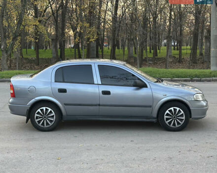 Сірий Опель Астра, об'ємом двигуна 1.6 л та пробігом 250 тис. км за 3600 $, фото 7 на Automoto.ua