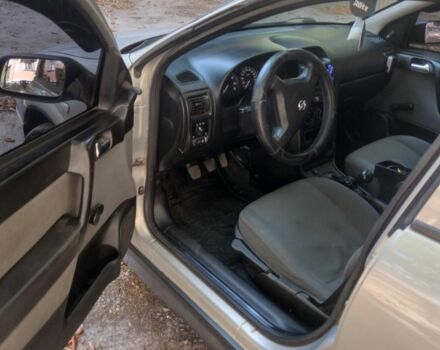 Серый Опель Астра, объемом двигателя 1.4 л и пробегом 216 тыс. км за 4000 $, фото 4 на Automoto.ua