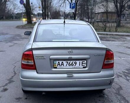 Серый Опель Астра, объемом двигателя 1.4 л и пробегом 140 тыс. км за 4500 $, фото 13 на Automoto.ua