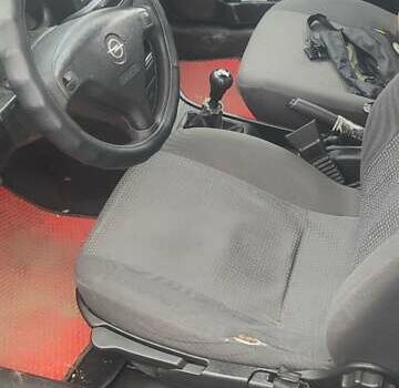 Серый Опель Астра, объемом двигателя 1.4 л и пробегом 250 тыс. км за 3000 $, фото 5 на Automoto.ua