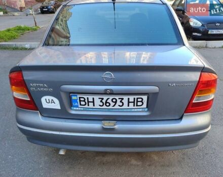 Серый Опель Астра, объемом двигателя 1.39 л и пробегом 190 тыс. км за 4100 $, фото 2 на Automoto.ua