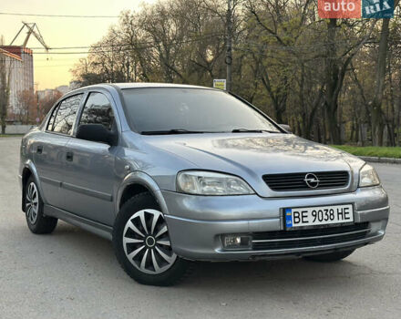 Сірий Опель Астра, об'ємом двигуна 1.6 л та пробігом 250 тис. км за 3600 $, фото 1 на Automoto.ua