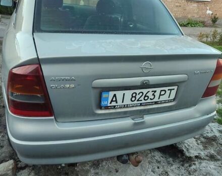 Сірий Опель Астра, об'ємом двигуна 1.4 л та пробігом 400 тис. км за 2600 $, фото 5 на Automoto.ua