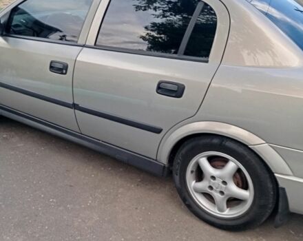 Серый Опель Астра, объемом двигателя 1.6 л и пробегом 183 тыс. км за 3600 $, фото 5 на Automoto.ua