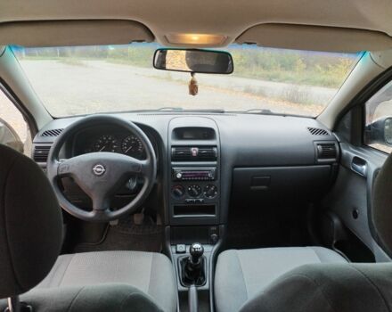 Опель Астра 2007 в Кривом Роге на Automoto.ua Серый Опель Астра, объемом двигателя 1.4 л и пробегом 232 тыс. км за 3500 $, фото 4 на Automoto.ua