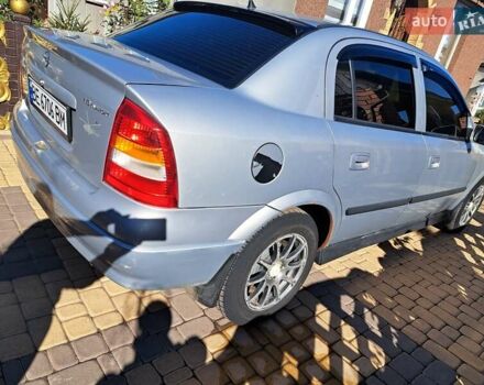 Серый Опель Астра, объемом двигателя 1.6 л и пробегом 300 тыс. км за 4600 $, фото 5 на Automoto.ua