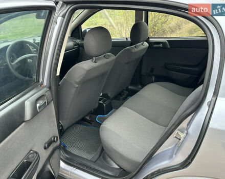 Серый Опель Астра, объемом двигателя 1.6 л и пробегом 153 тыс. км за 3800 $, фото 11 на Automoto.ua