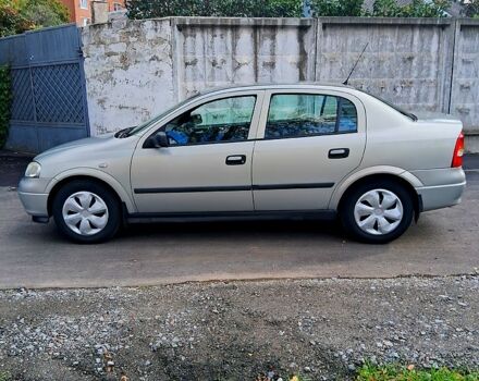 Сірий Опель Астра, об'ємом двигуна 1.6 л та пробігом 277 тис. км за 3199 $, фото 2 на Automoto.ua