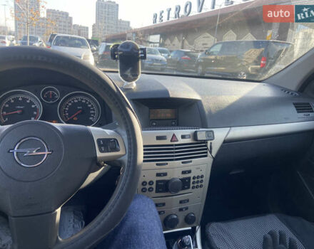 Сірий Опель Астра, об'ємом двигуна 1.6 л та пробігом 176 тис. км за 4700 $, фото 9 на Automoto.ua