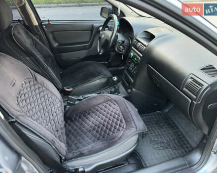 Сірий Опель Астра, об'ємом двигуна 1.6 л та пробігом 250 тис. км за 3600 $, фото 18 на Automoto.ua