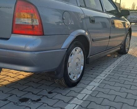 Серый Опель Астра, объемом двигателя 1.4 л и пробегом 173 тыс. км за 2900 $, фото 6 на Automoto.ua