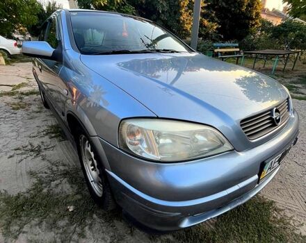 Серый Опель Астра, объемом двигателя 1.4 л и пробегом 228 тыс. км за 4000 $, фото 7 на Automoto.ua