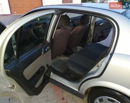 Серый Опель Астра, объемом двигателя 1.4 л и пробегом 240 тыс. км за 4200 $, фото 3 на Automoto.ua