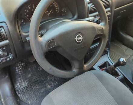 Серый Опель Астра, объемом двигателя 1.39 л и пробегом 190 тыс. км за 4100 $, фото 7 на Automoto.ua