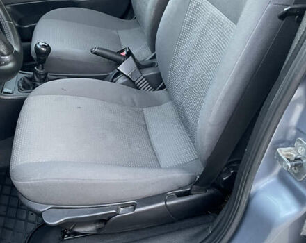 Серый Опель Астра, объемом двигателя 1.4 л и пробегом 293 тыс. км за 3600 $, фото 5 на Automoto.ua