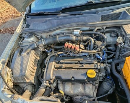 Серый Опель Астра, объемом двигателя 1.4 л и пробегом 342 тыс. км за 2200 $, фото 9 на Automoto.ua