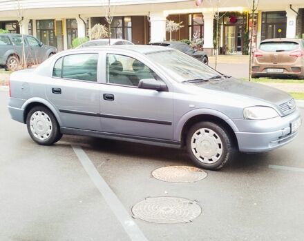 Сірий Опель Астра, об'ємом двигуна 1.4 л та пробігом 136 тис. км за 3000 $, фото 5 на Automoto.ua