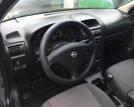 Сірий Опель Астра, об'ємом двигуна 1.4 л та пробігом 183 тис. км за 3700 $, фото 5 на Automoto.ua