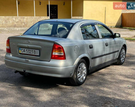 Сірий Опель Астра, об'ємом двигуна 1.36 л та пробігом 224 тис. км за 3500 $, фото 4 на Automoto.ua