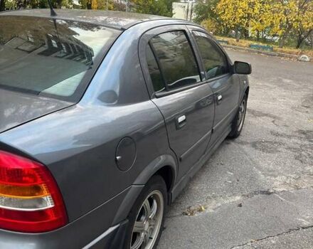 Серый Опель Астра, объемом двигателя 1.6 л и пробегом 173 тыс. км за 4000 $, фото 3 на Automoto.ua