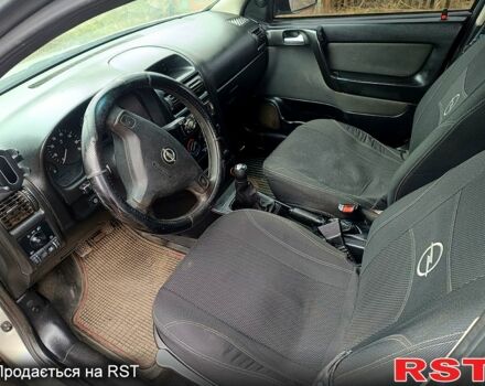 Сірий Опель Астра, об'ємом двигуна 1.6 л та пробігом 280 тис. км за 3600 $, фото 7 на Automoto.ua