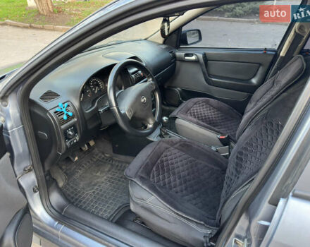 Сірий Опель Астра, об'ємом двигуна 1.6 л та пробігом 250 тис. км за 3600 $, фото 20 на Automoto.ua