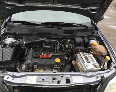 Сірий Опель Астра, об'ємом двигуна 1.4 л та пробігом 183 тис. км за 3700 $, фото 4 на Automoto.ua