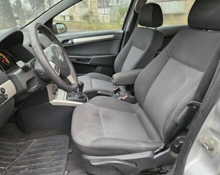 Сірий Опель Астра, об'ємом двигуна 1.3 л та пробігом 286 тис. км за 2350 $, фото 14 на Automoto.ua